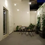Dante's Patio شقة باري