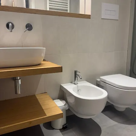 Dante's Patio Апартаменти *